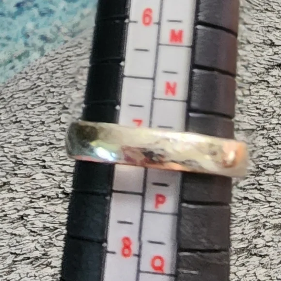 Silvertone Triple Stone Ring - Picture 4 of 4